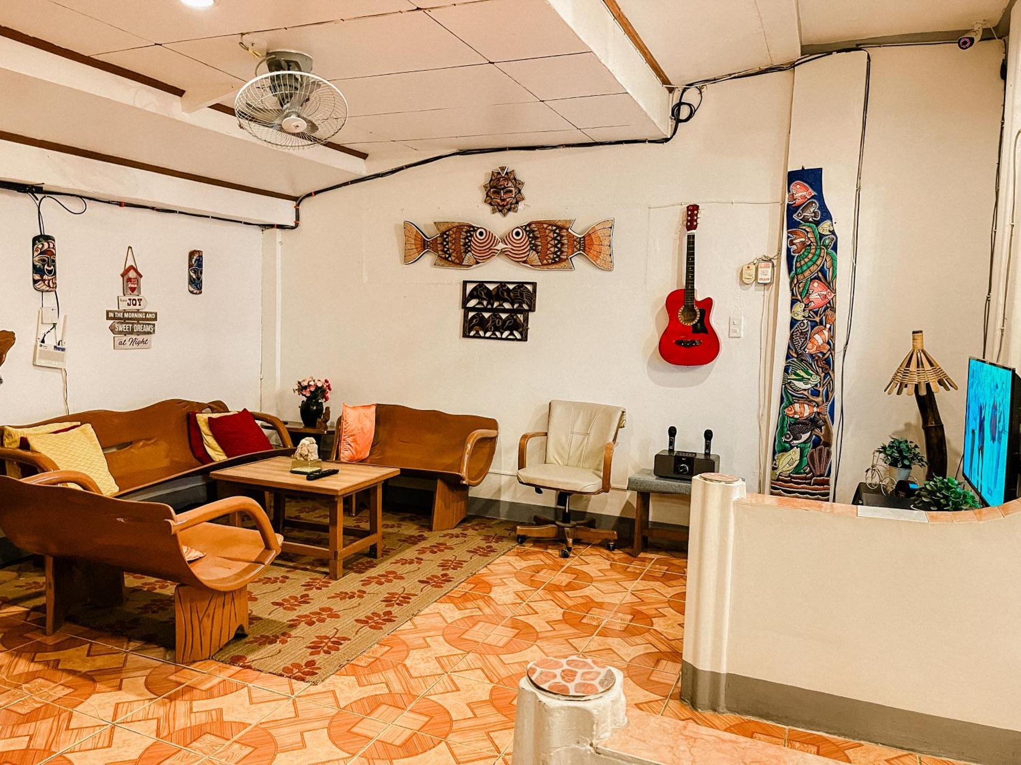 Mario'S Travellers Inn Корон Экстерьер фото