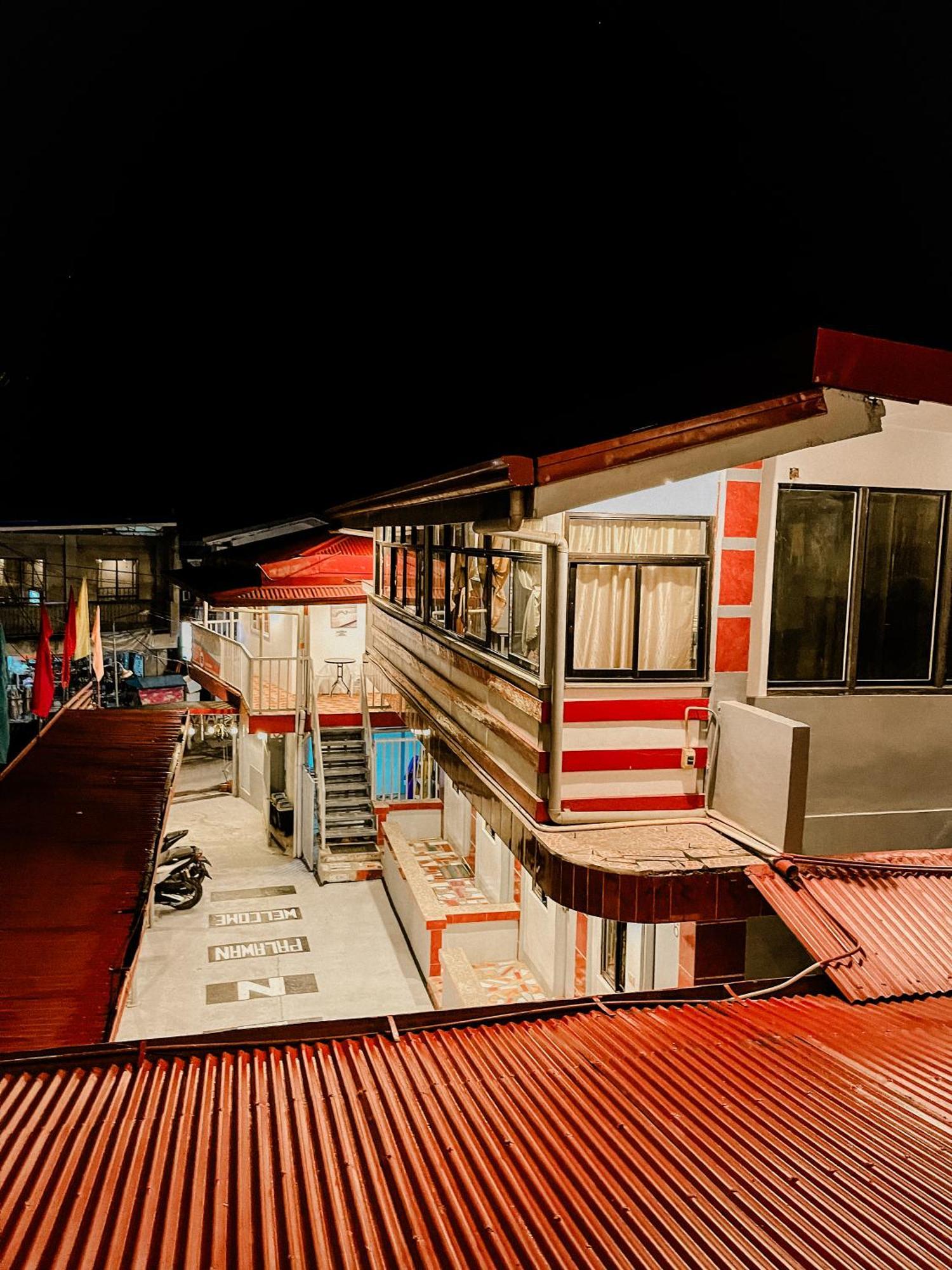 Mario'S Travellers Inn Корон Экстерьер фото